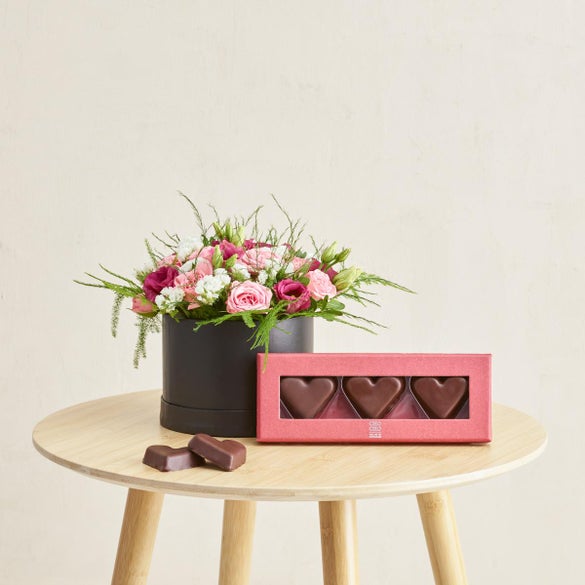 Den kærlige med marcipanhjerter